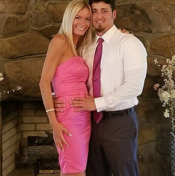 Meet your Posher, Julie - Picture 1 of 4